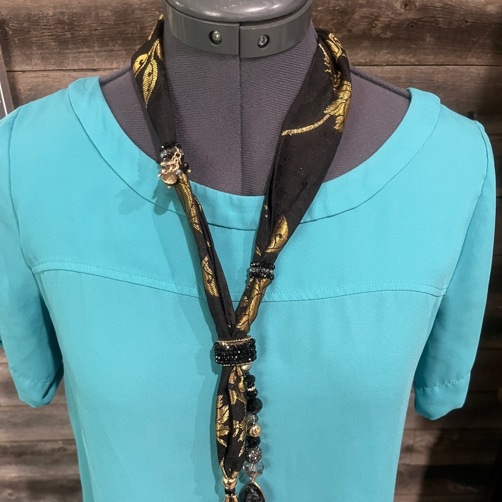 Cloth and beads long necklace